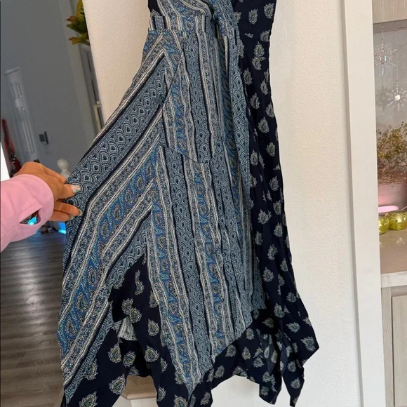 Maeve Asymmetrical Dress in Navy and Light Blue - Picture 4 of 5